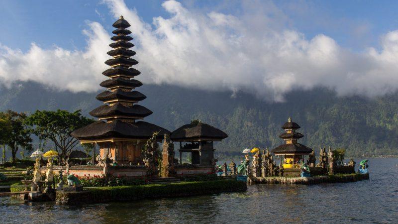 10 Tempat Wisata Menarik di Bali yang Wajib Dikunjungi